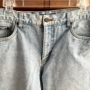 Retro Mom Jeans 100% Cotton Bill Blass Women's Size 12P High Waist Relaxed Fit